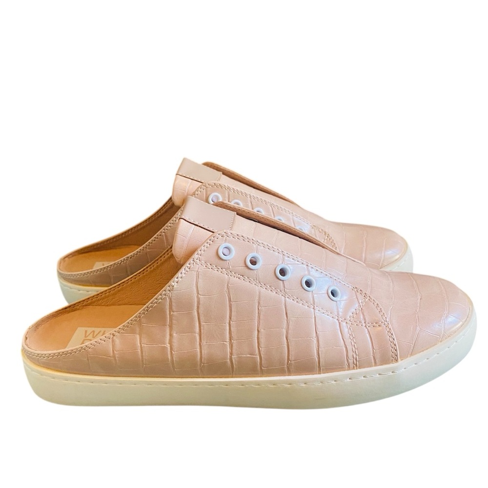 WHITE RAVEN Rose Slip On Open Sneakers